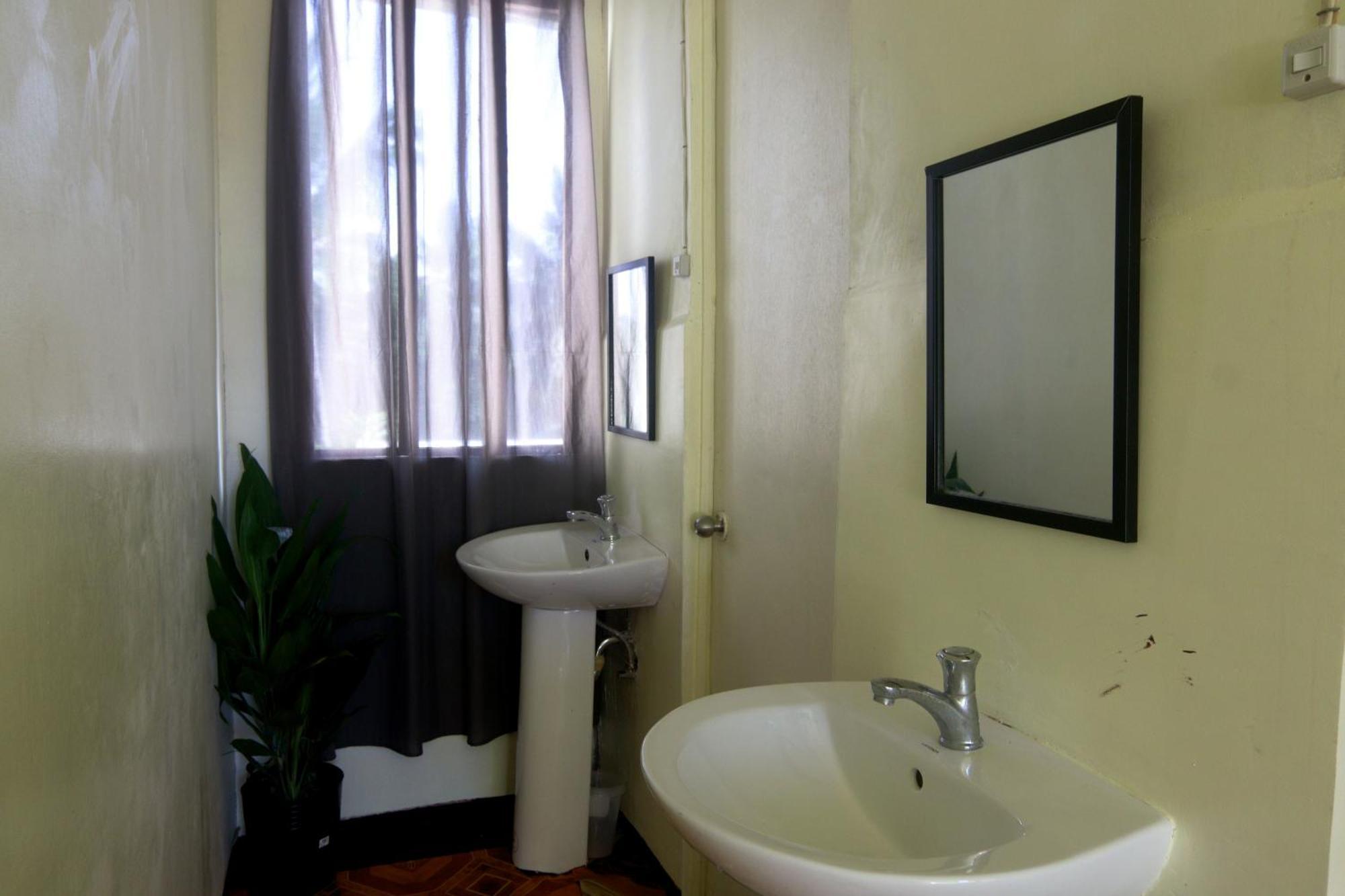 Aloha Hostel Siargao 卢纳将军城 外观 照片