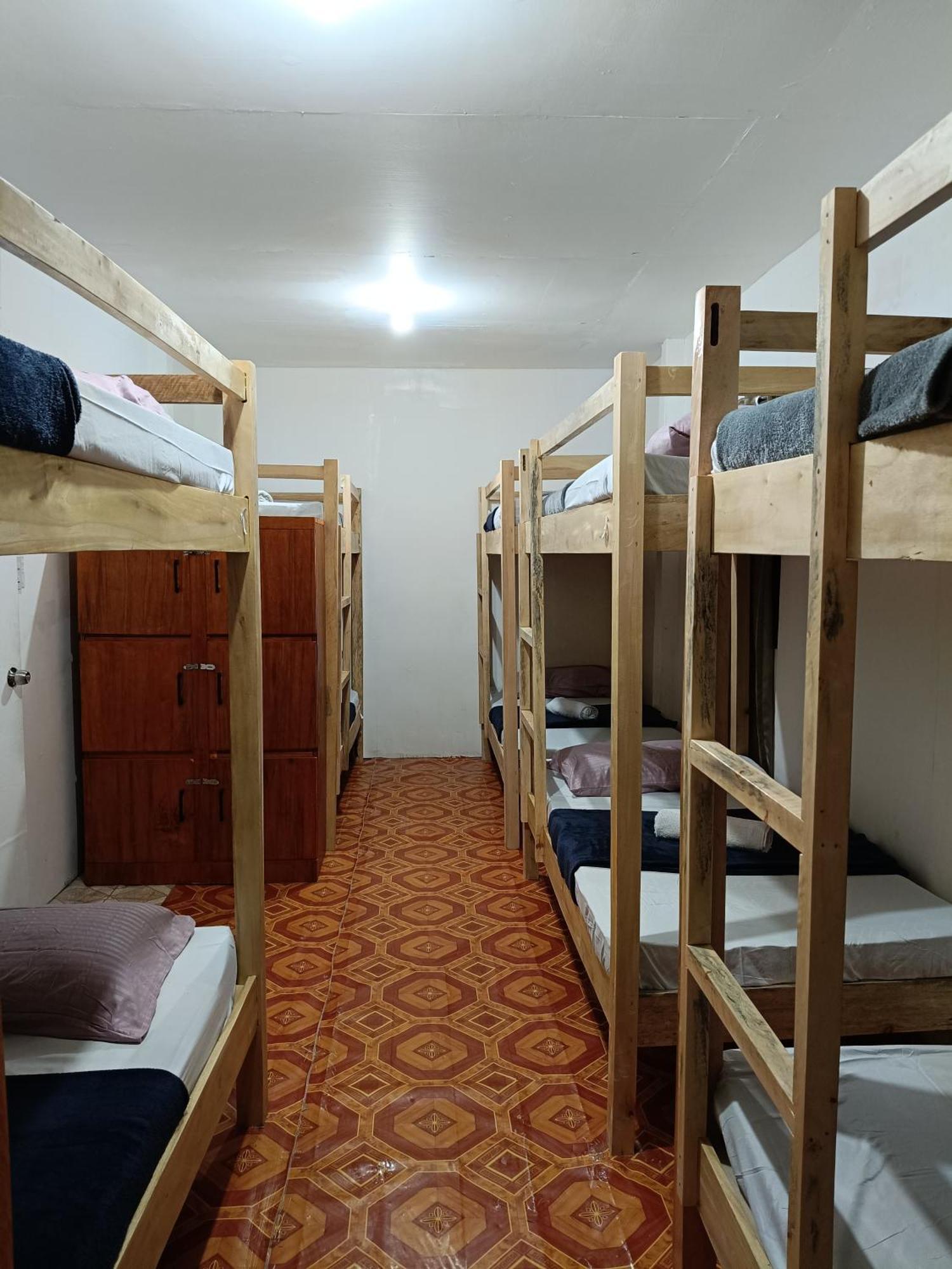 Aloha Hostel Siargao 卢纳将军城 外观 照片